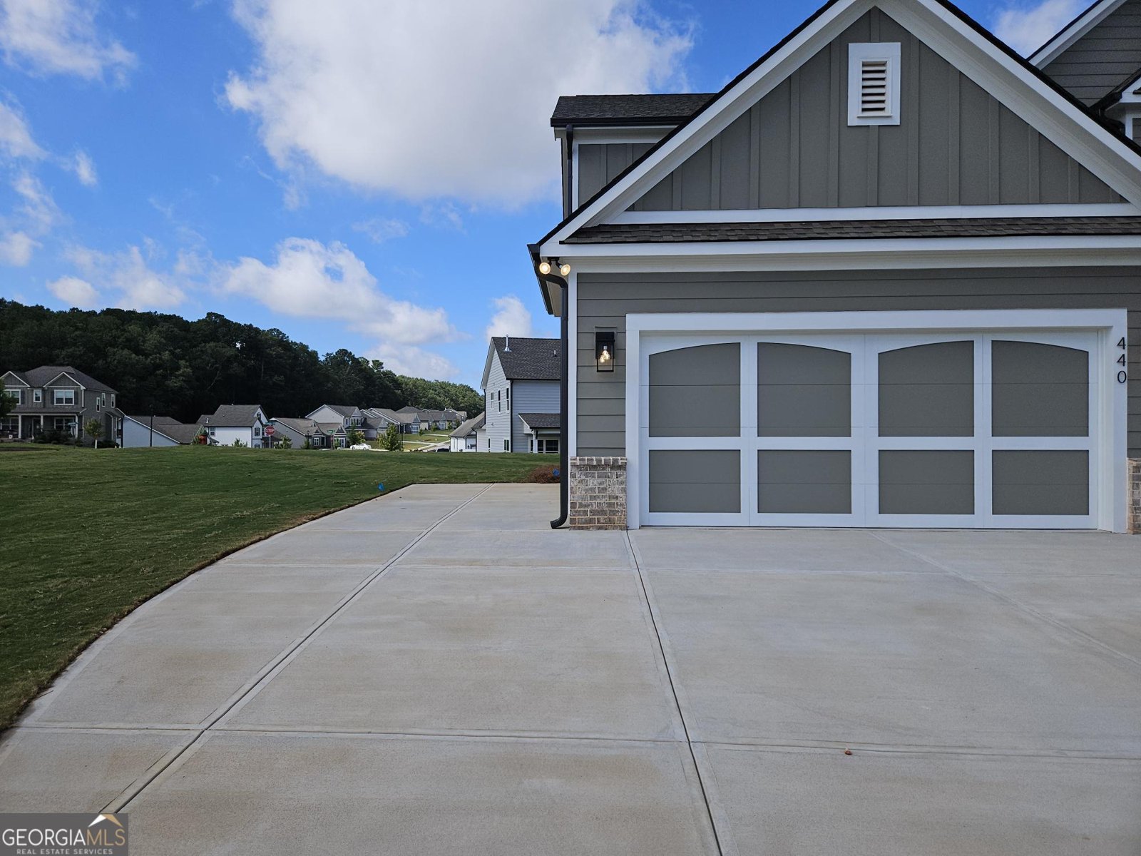 440 Banff Drive Winder - 4