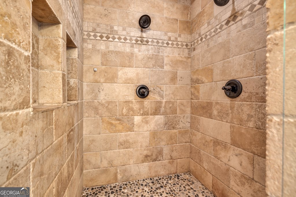 401 Sara Court Loganville - 33
