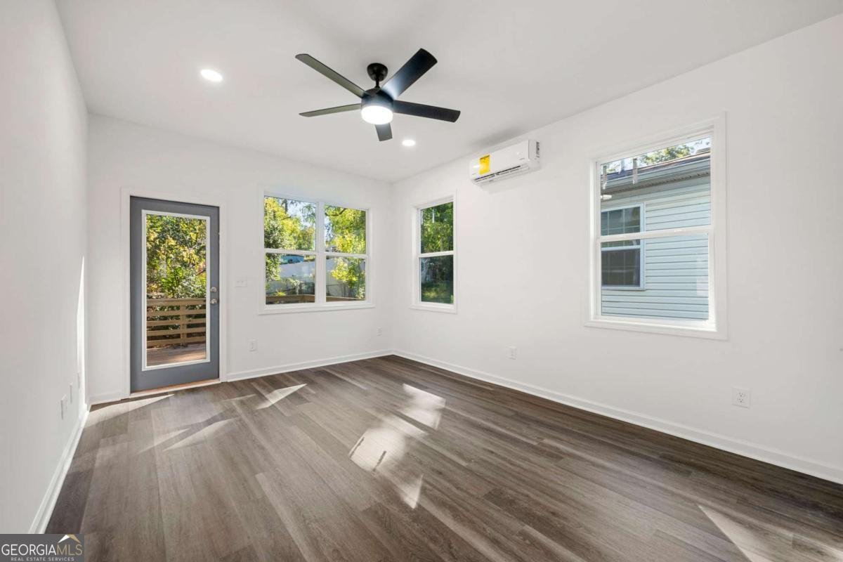 281 GRIFFIN Street Atlanta - 14