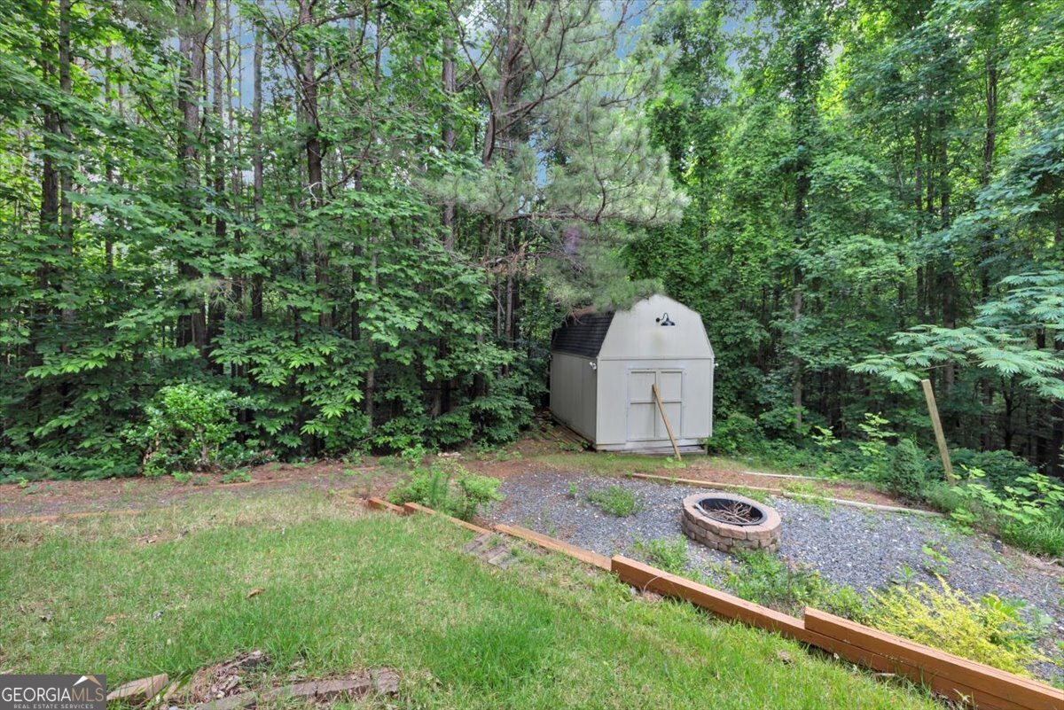 5679 Coopers Glen Court Mableton - 12