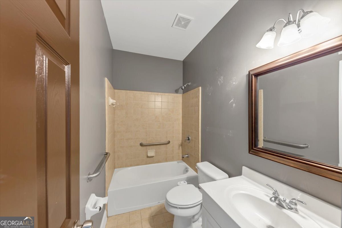 5679 Coopers Glen Court Mableton - 26