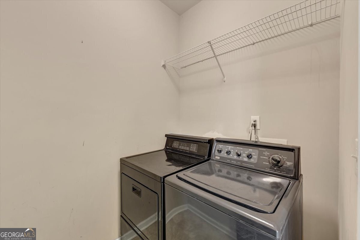 5679 Coopers Glen Court Mableton - 44