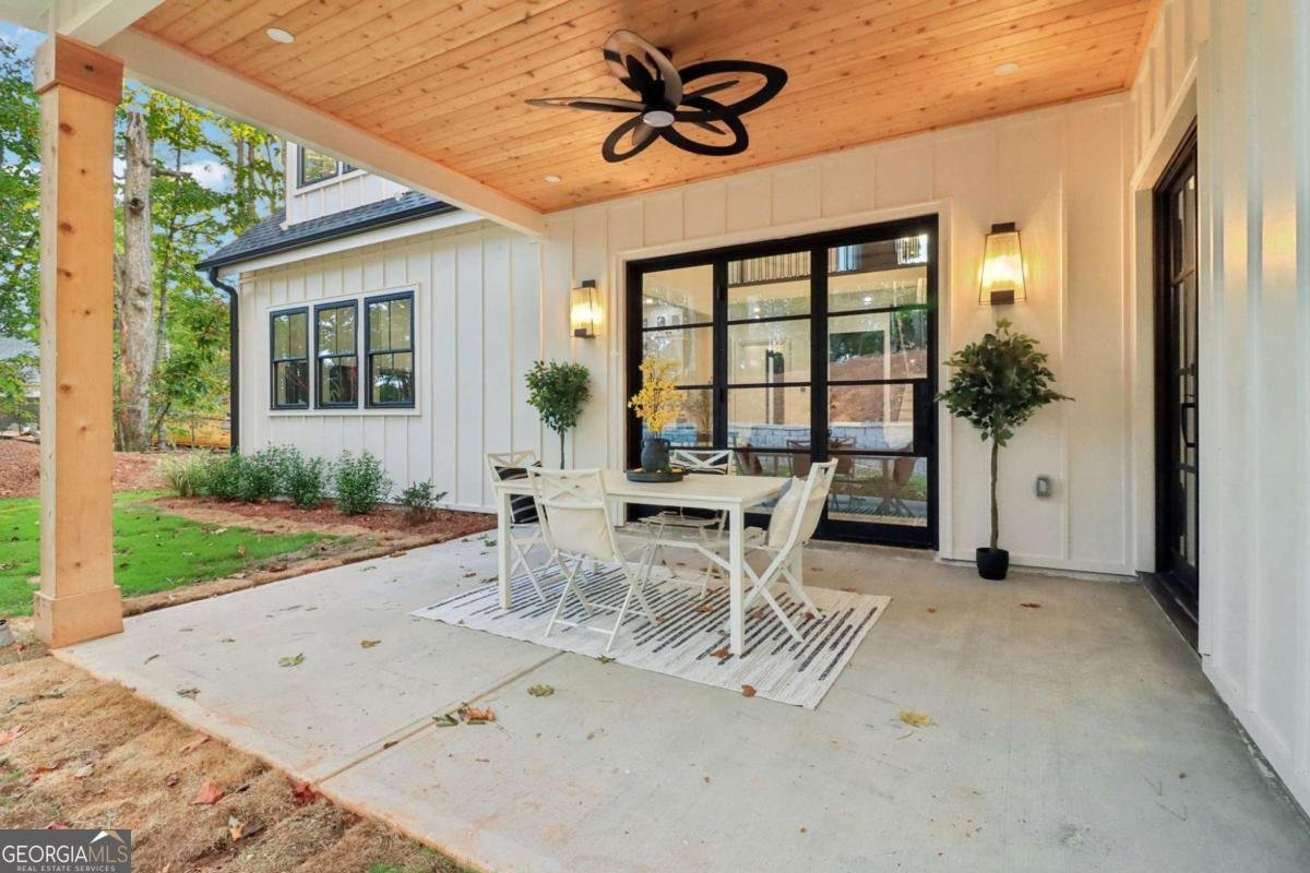 7540 Crestline Drive Dawsonville - 59