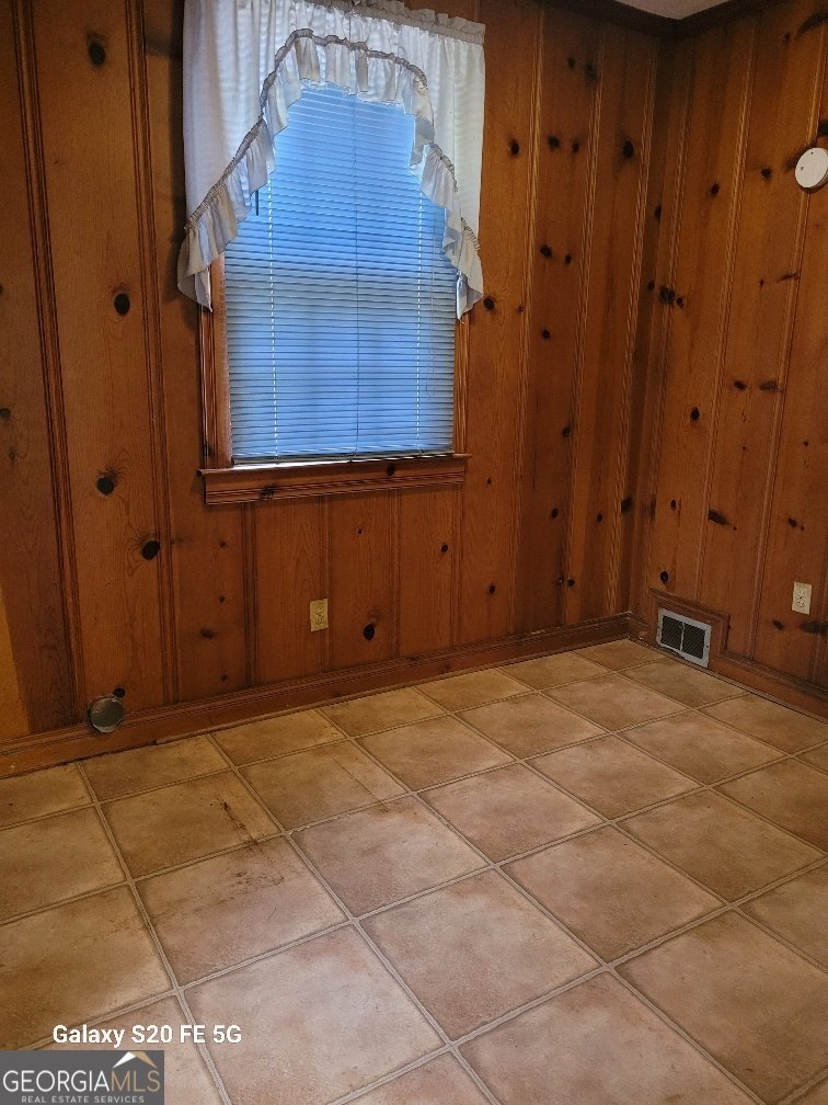 1419 Roper Avenue West Point - 8