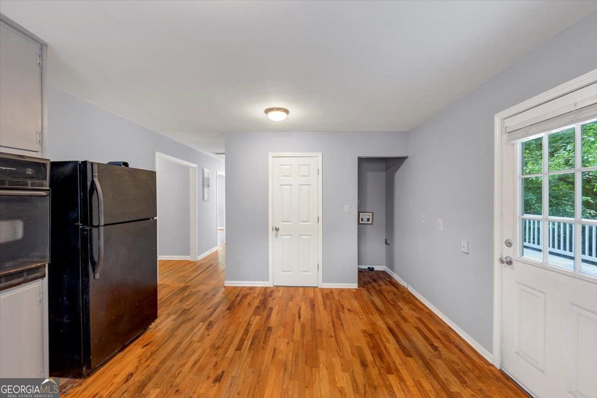 1677 WAYLAND Circle Brookhaven - 12