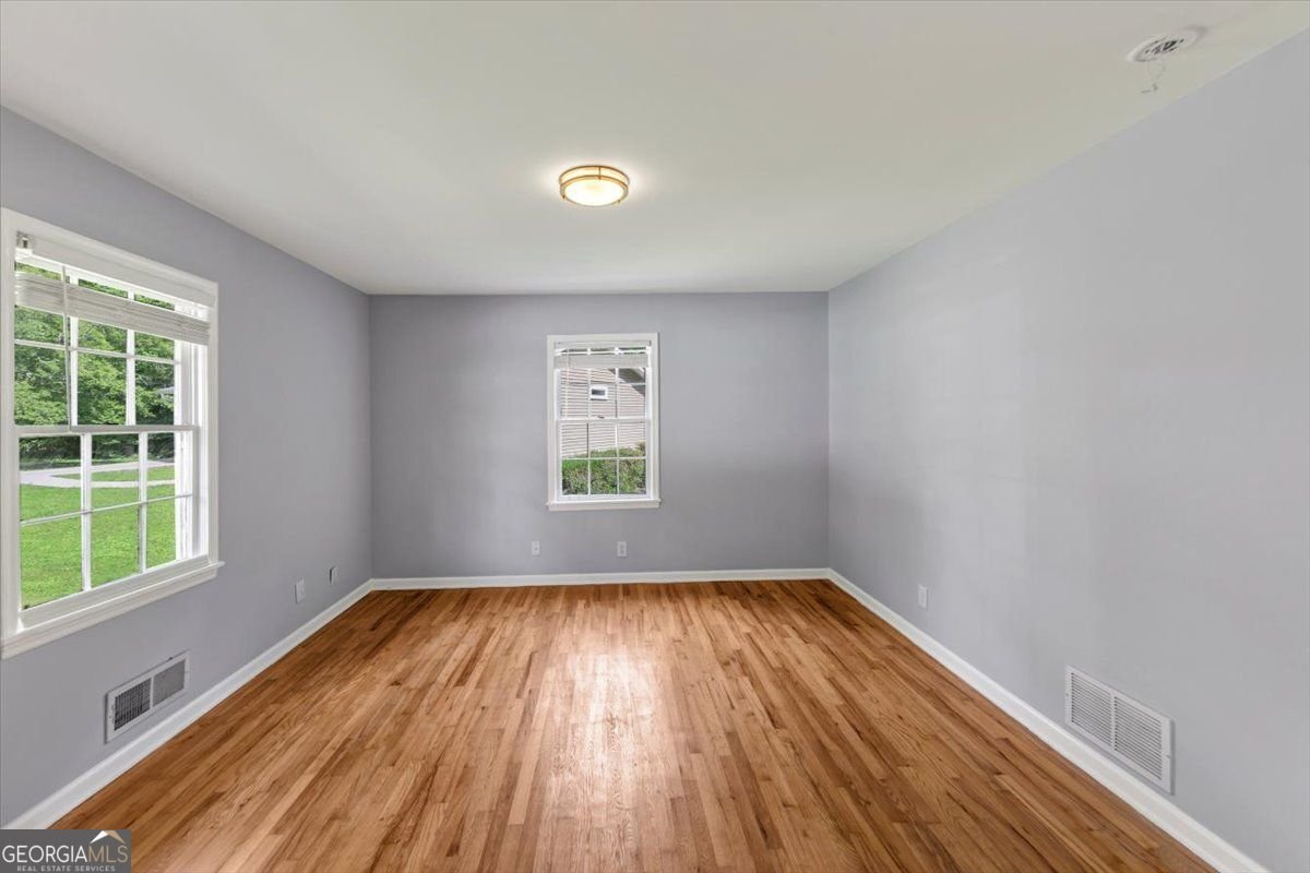 1677 WAYLAND Circle Brookhaven - 17