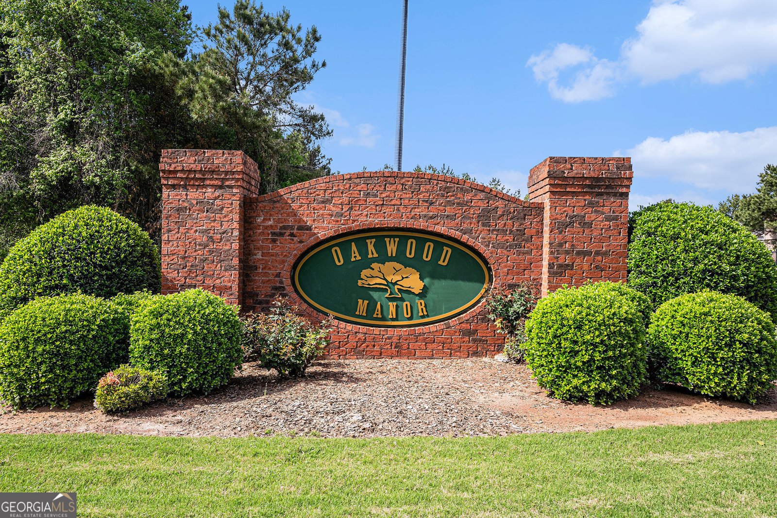 115 Oakwood Drive Covington - 33
