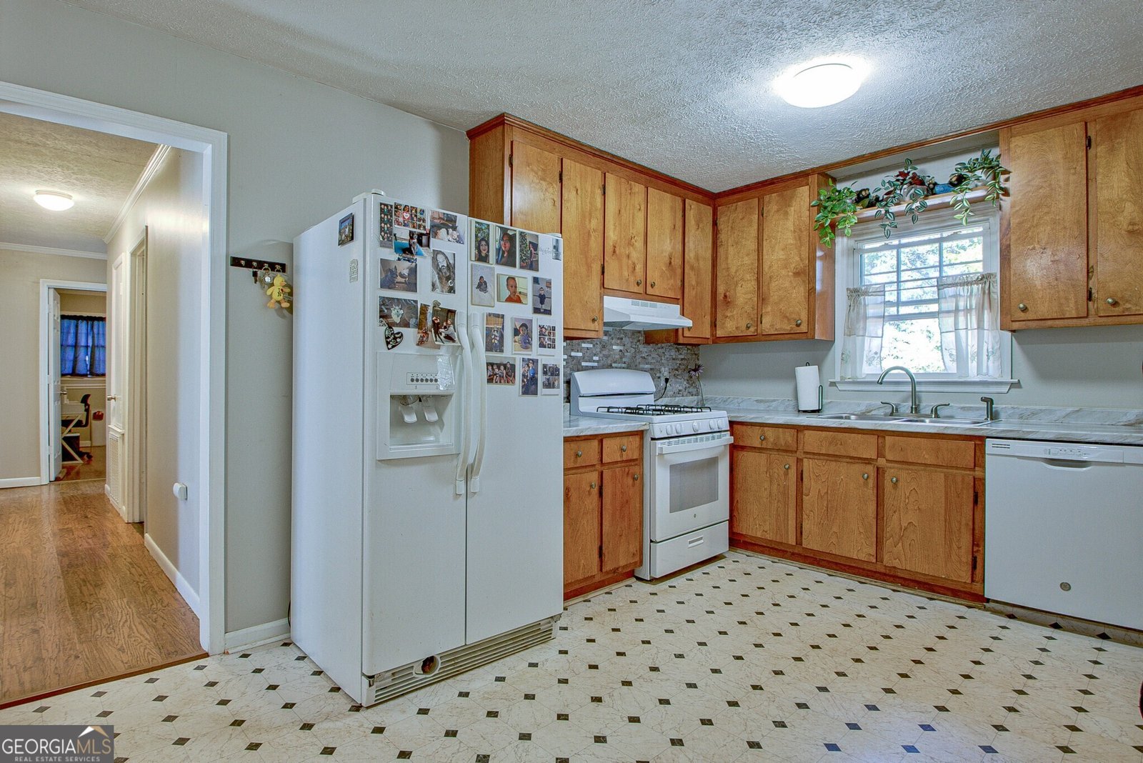 920 Goodrich Avenue Thomaston - 13
