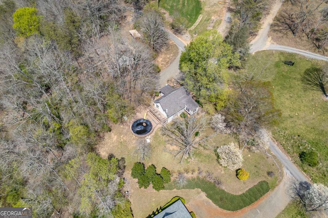 1739 Settlement Road Young Harris - 72