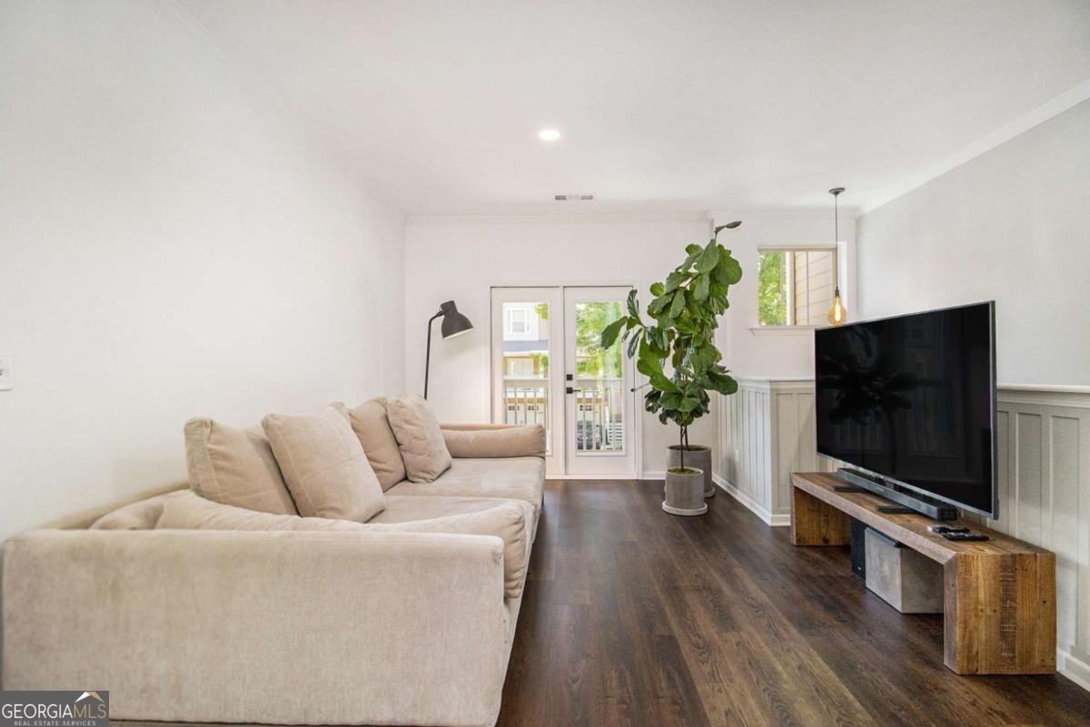 1228 Liberty Parkway Atlanta - 10