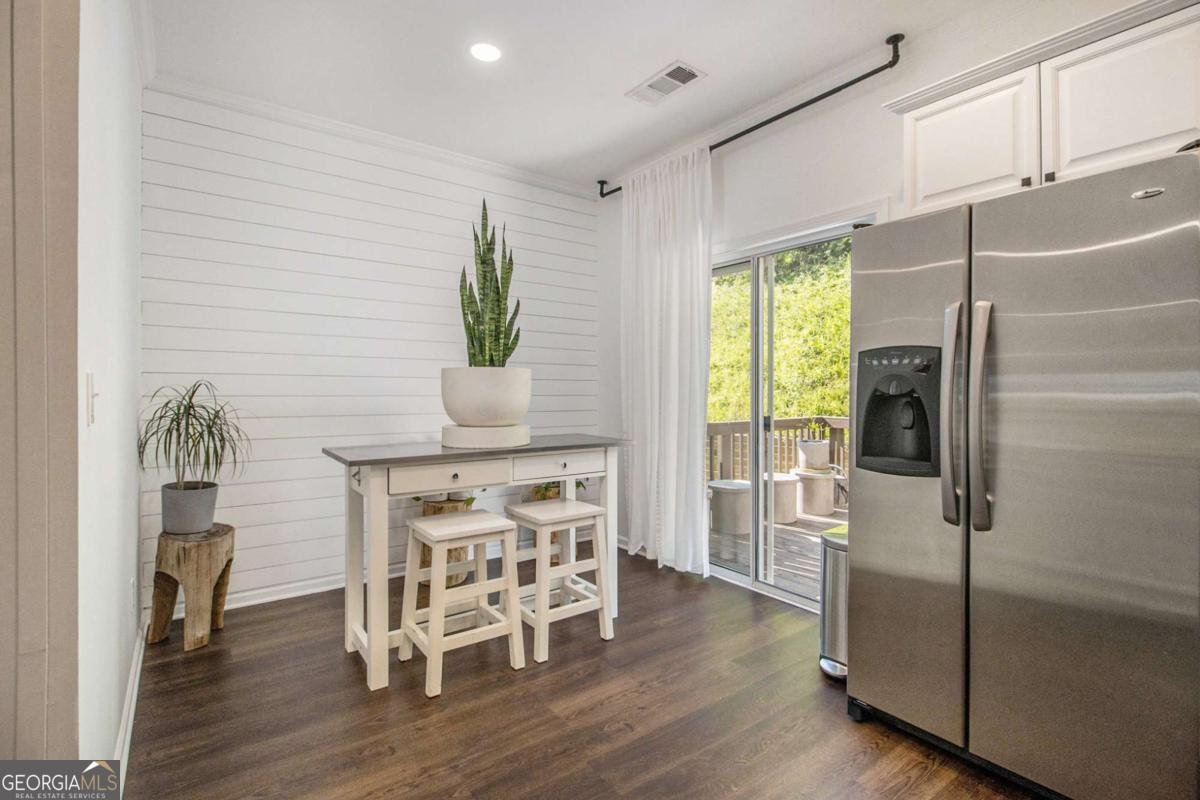 1228 Liberty Parkway Atlanta - 13