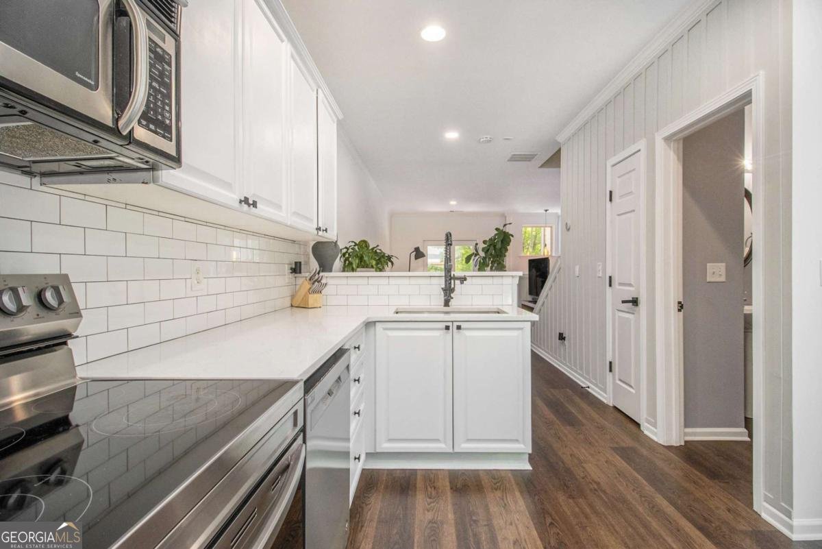 1228 Liberty Parkway Atlanta - 14