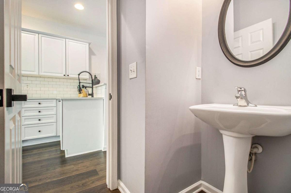 1228 Liberty Parkway Atlanta - 18