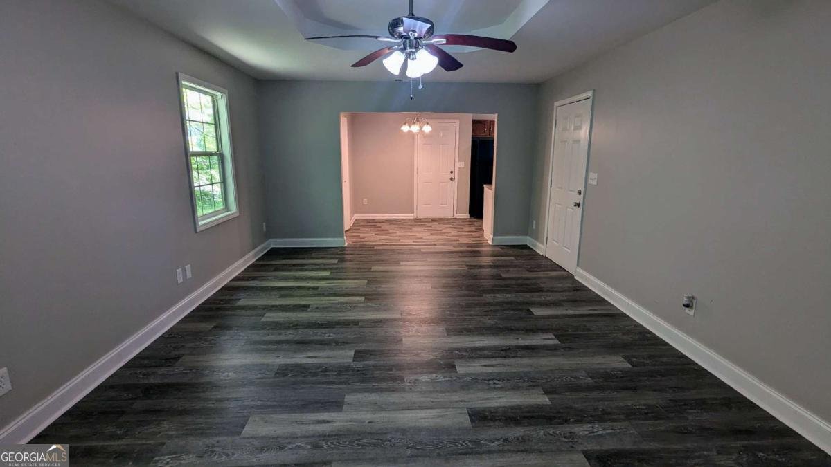 685 Greenhedge Drive Stone Mountain - 12