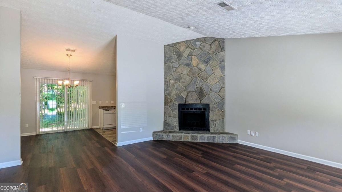 685 Greenhedge Drive Stone Mountain - 3