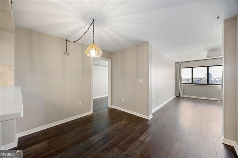 795 Hammond Drive Atlanta - 13