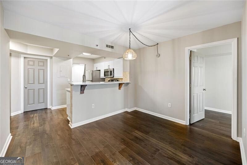795 Hammond Drive Atlanta - 14