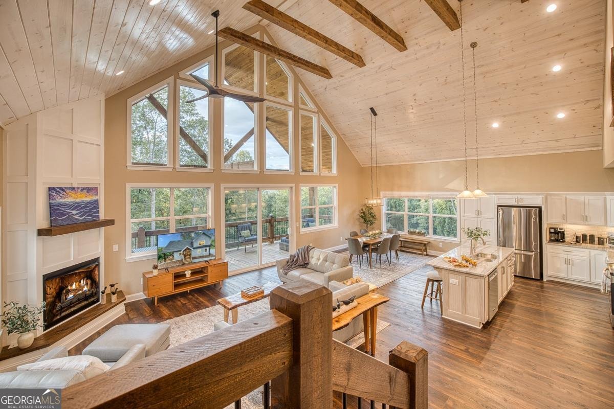 1016 Twisted Oak Road Talking Rock - 10