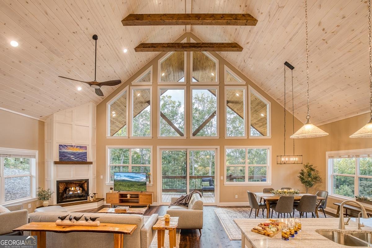 1016 Twisted Oak Road Talking Rock - 12