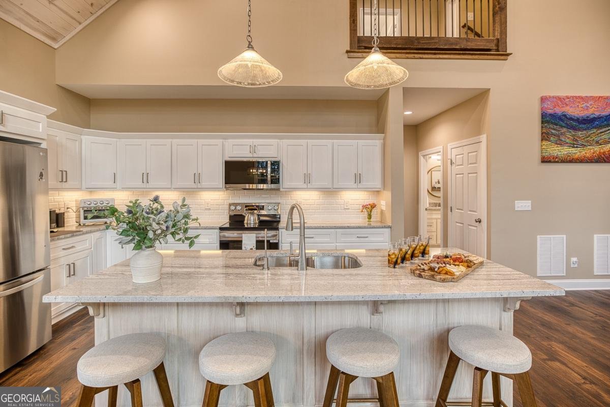 1016 Twisted Oak Road Talking Rock - 18