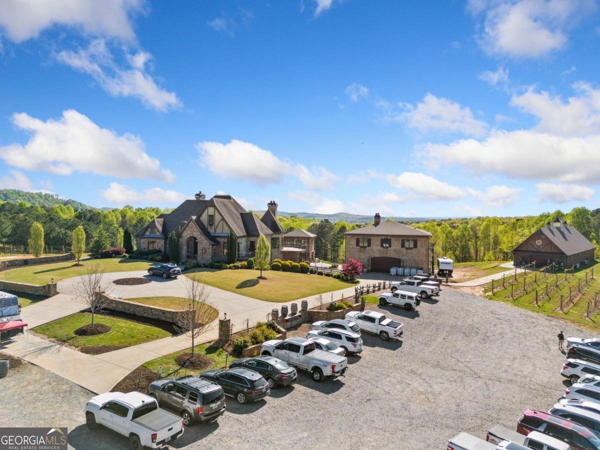 1016 Twisted Oak Road Talking Rock - 43