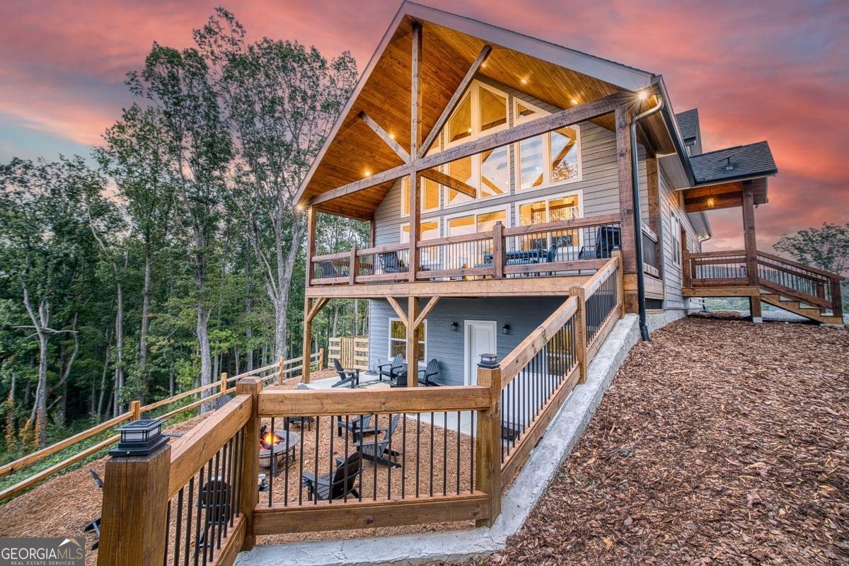1016 Twisted Oak Road Talking Rock - 45