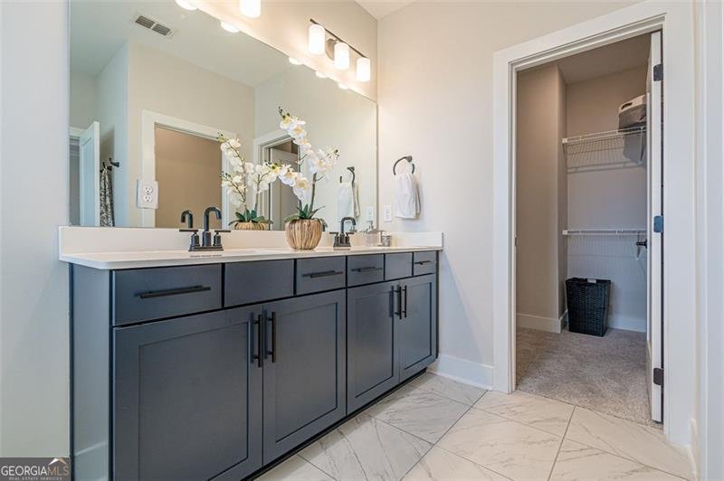 820 FAIR VIEW Circle Roswell - 23