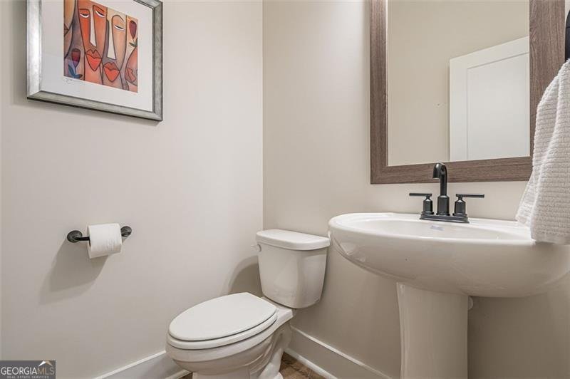 820 FAIR VIEW Circle Roswell - 26