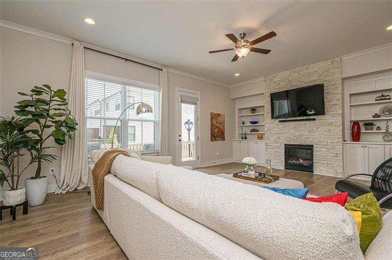 820 FAIR VIEW Circle Roswell - 36