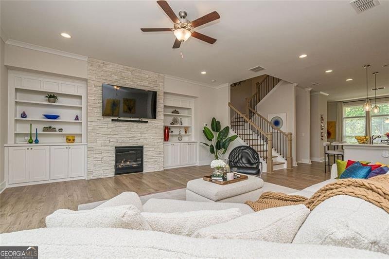 820 FAIR VIEW Circle Roswell - 37