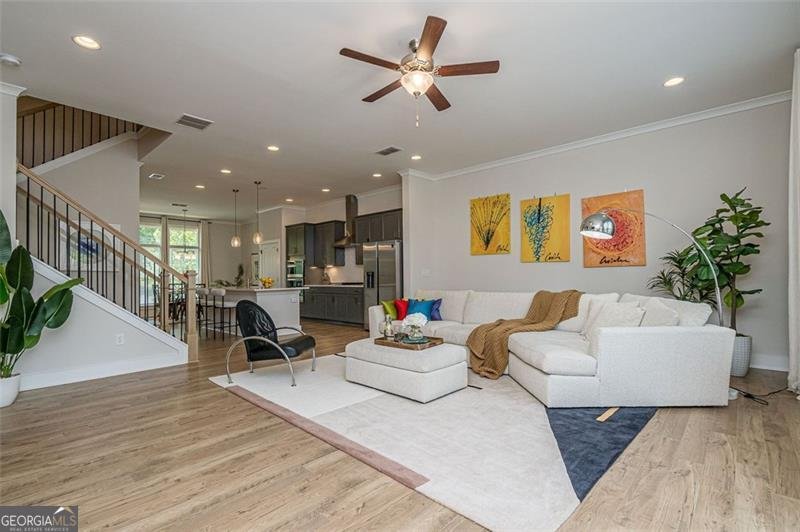 820 FAIR VIEW Circle Roswell - 38