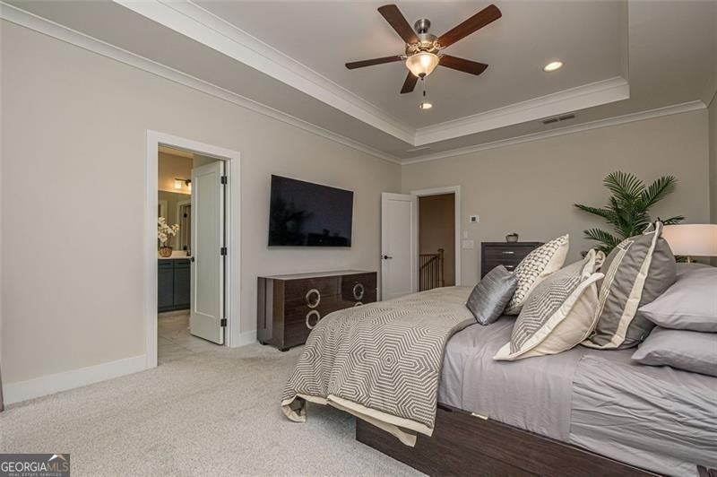 820 FAIR VIEW Circle Roswell - 44