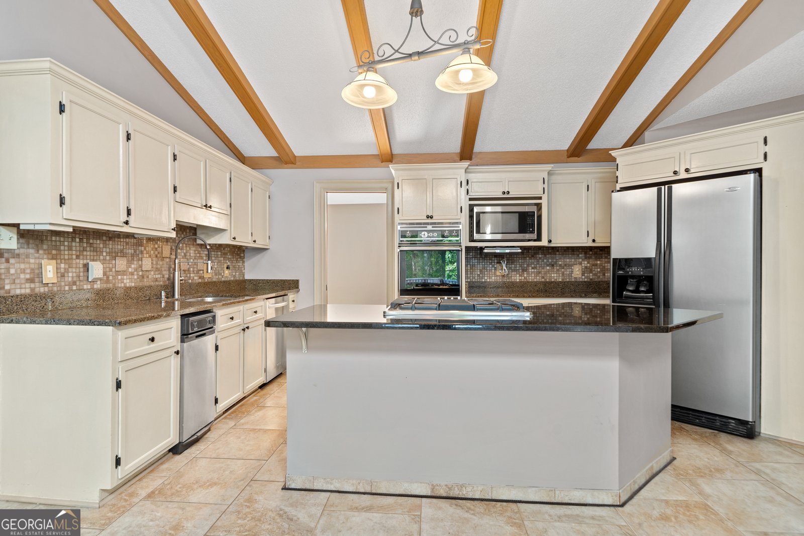 664 River North Boulevard Macon - 14
