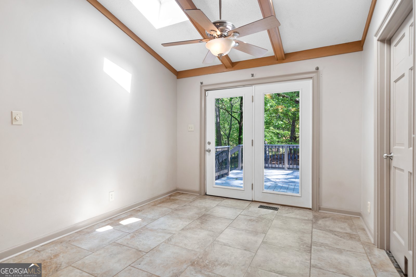 664 River North Boulevard Macon - 20