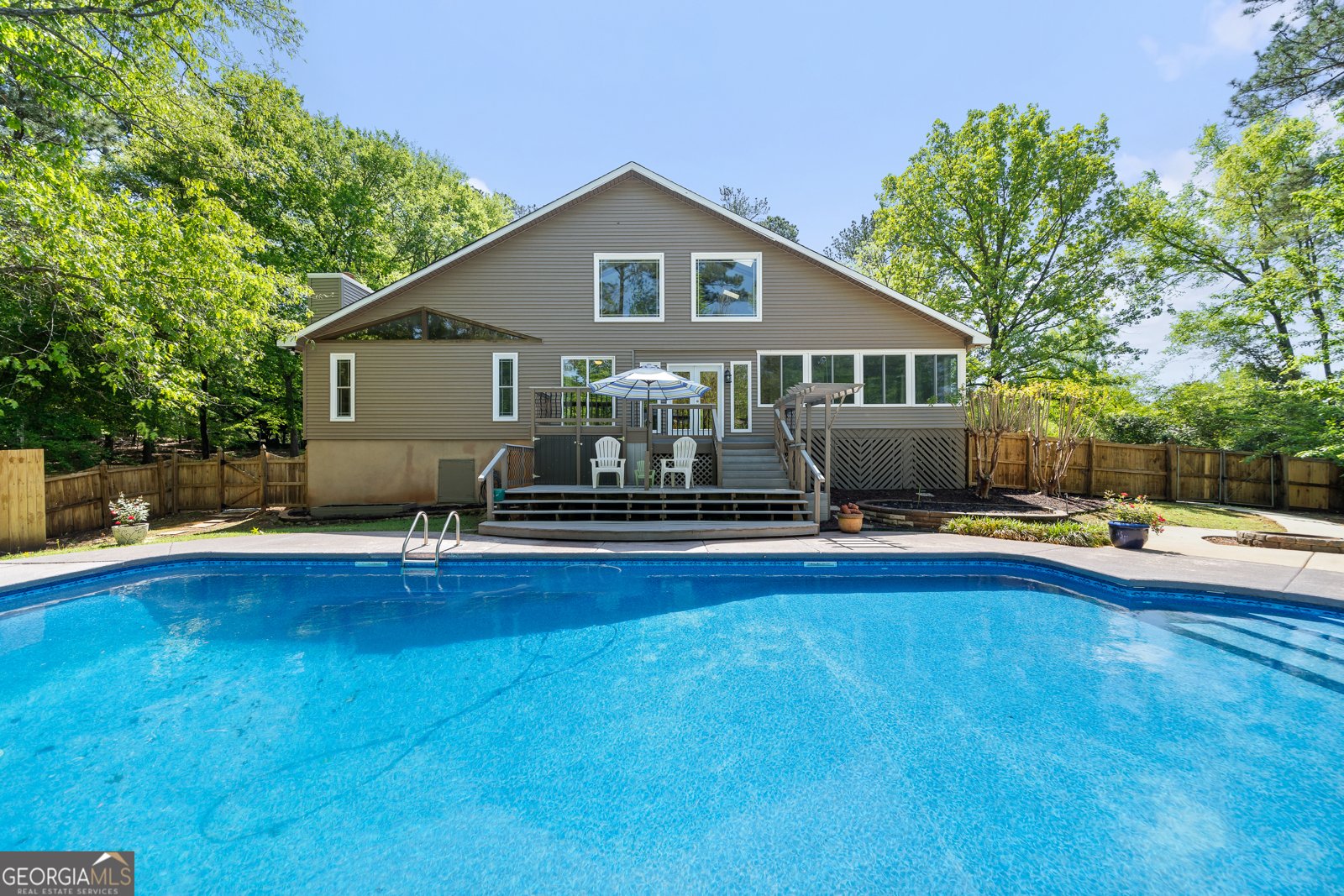 664 River North Boulevard Macon - 54