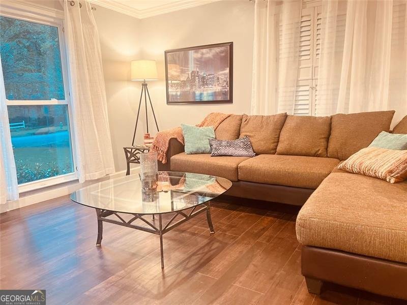 3629 EMBRY Circle Atlanta - 76