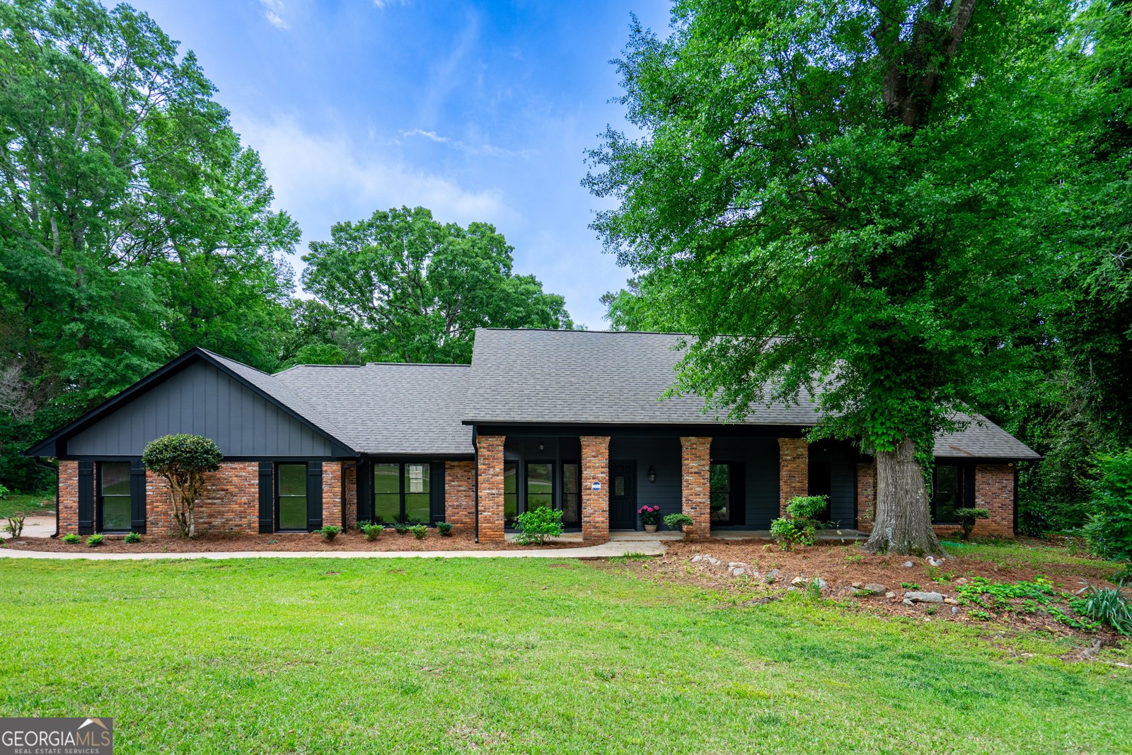 106 Powers Court Lagrange - 1