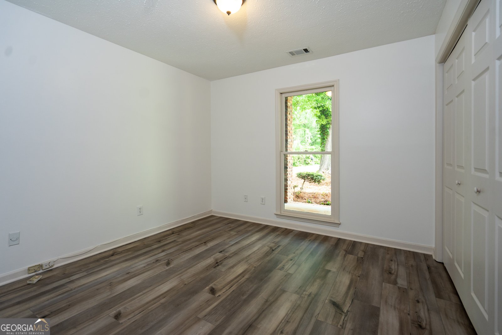 106 Powers Court Lagrange - 25