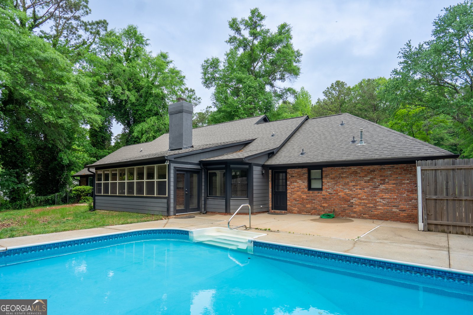 106 Powers Court Lagrange - 35
