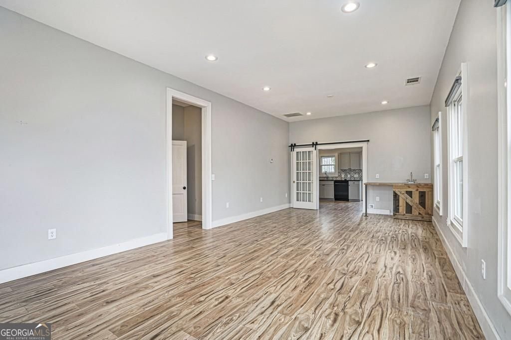 953 Michigan Avenue Atlanta - 6