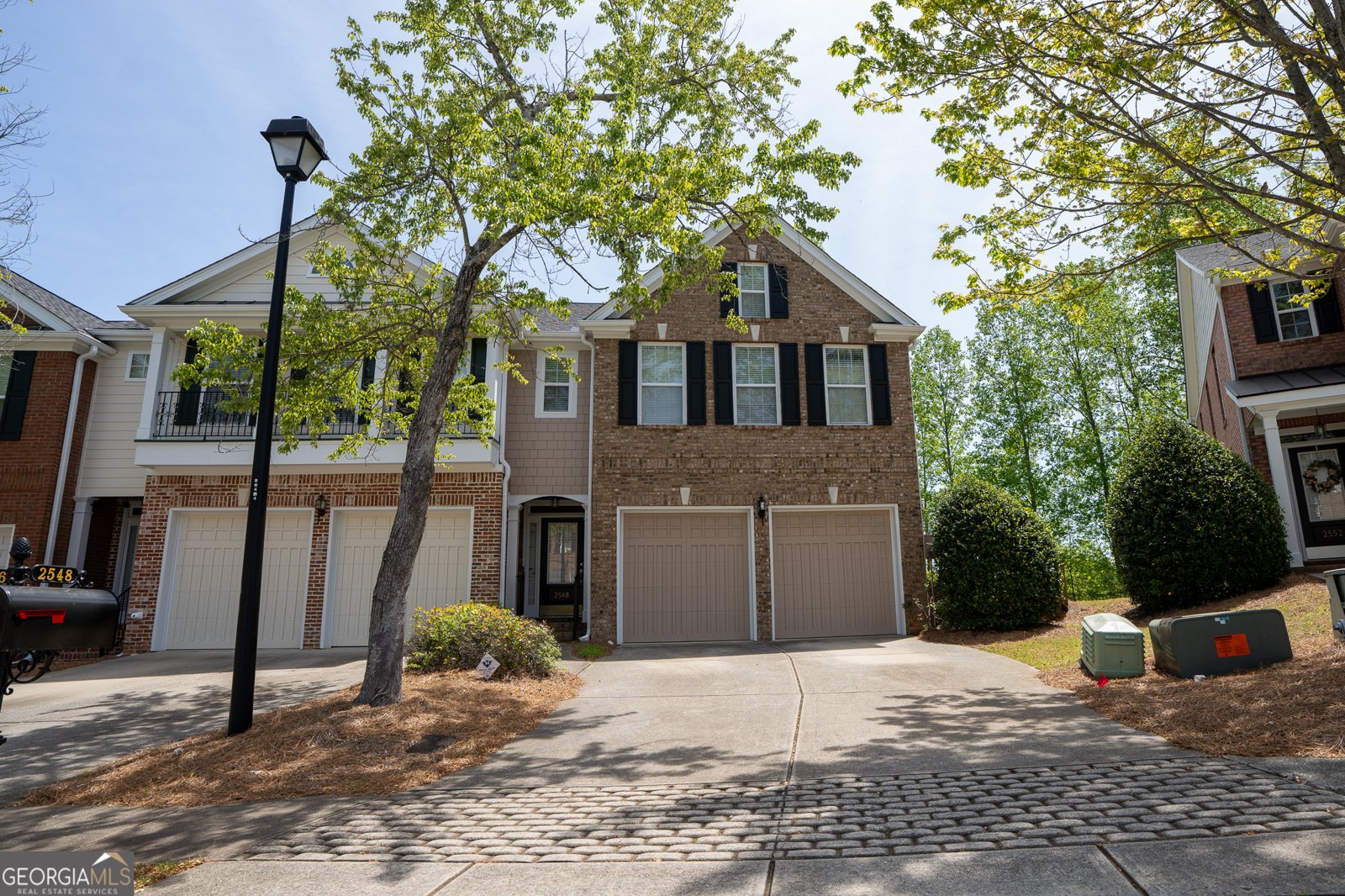 2548 Gadsen Walk Duluth - 1