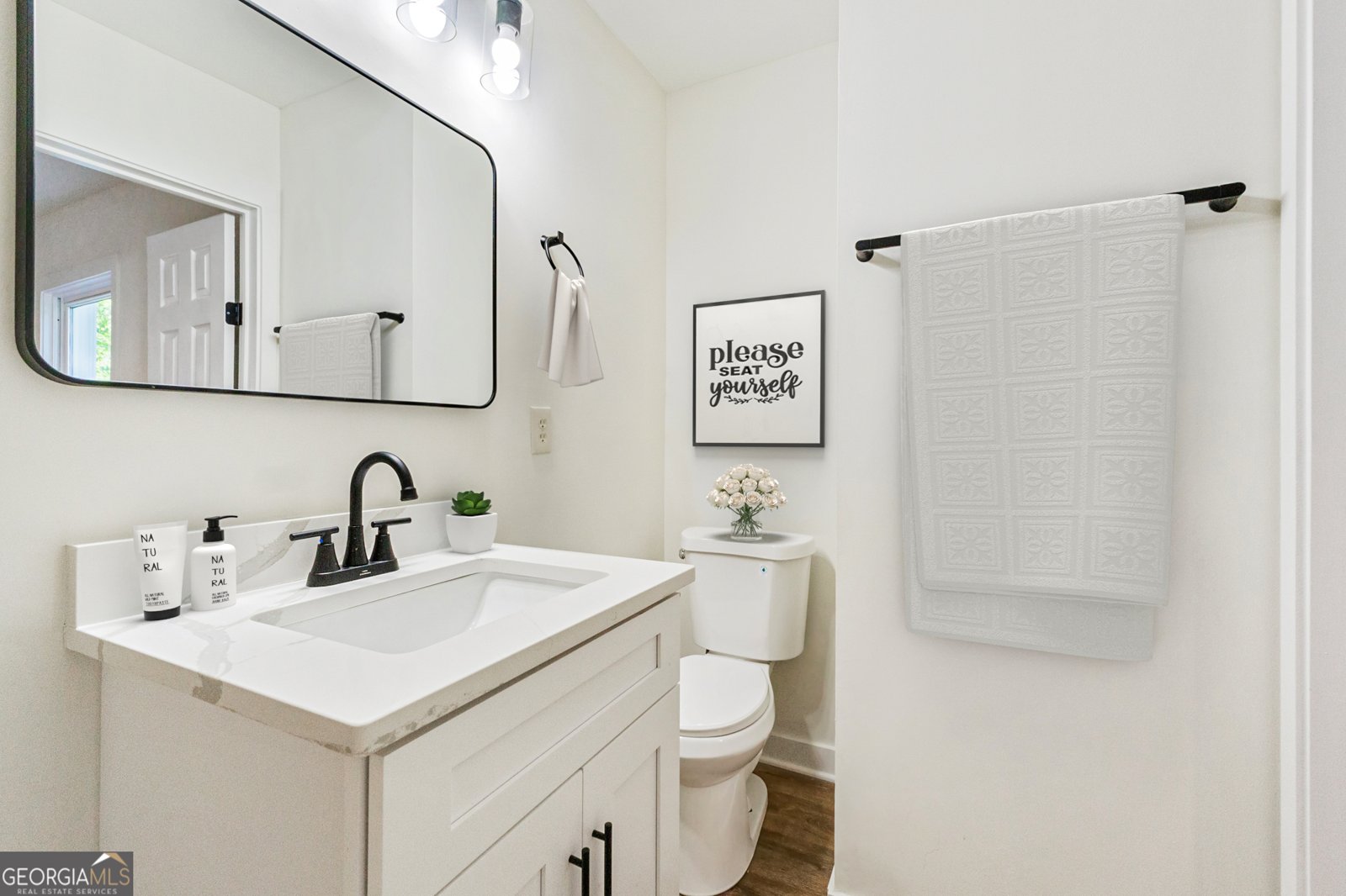 1258 Lyle Avenue East Point - 20
