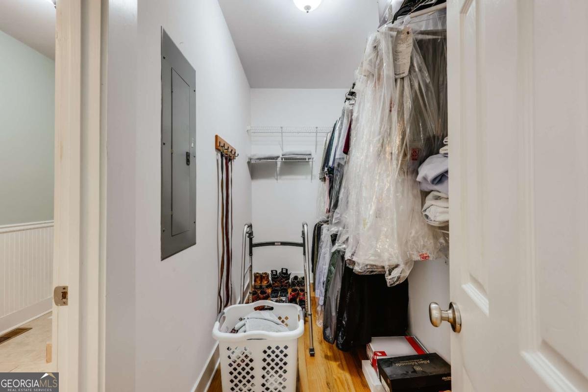 90 Hart Avenue Athens - 25