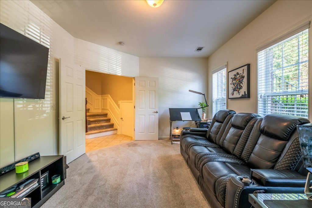 2145 SHOOP Court Smyrna - 41