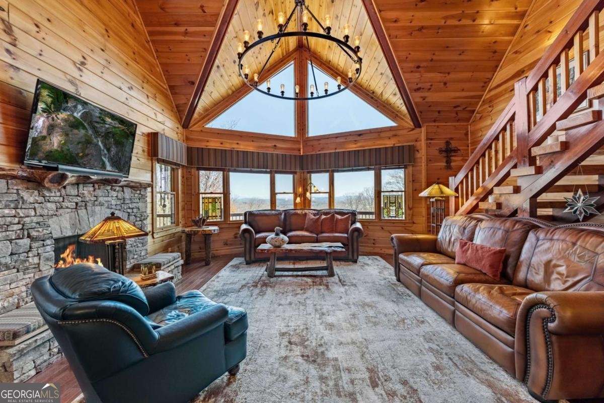 218 Chickadee Drive Blue Ridge - 22