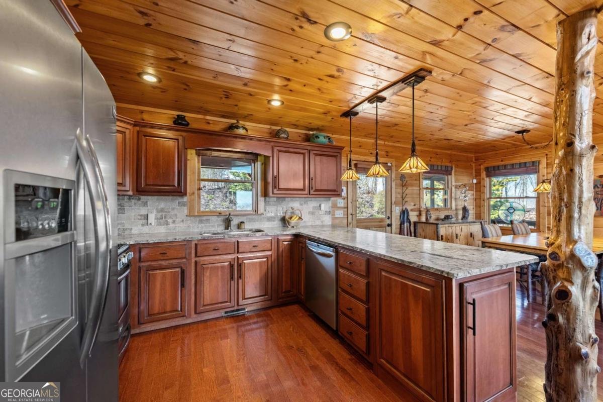 218 Chickadee Drive Blue Ridge - 31