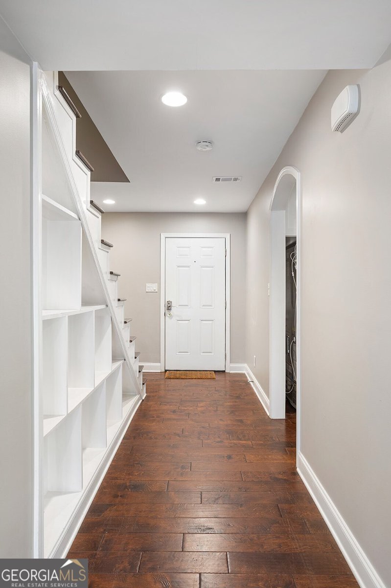6980 Roswell Road Atlanta - 2