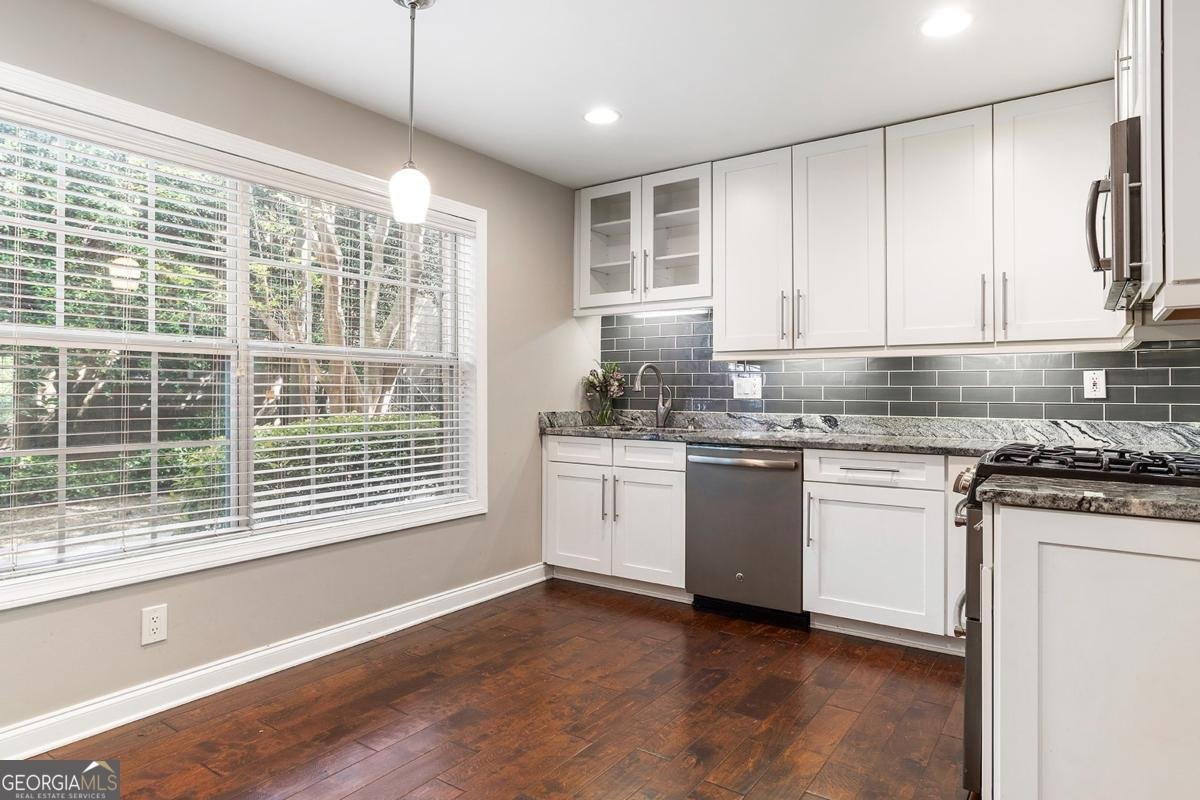 6980 Roswell Road Atlanta - 3