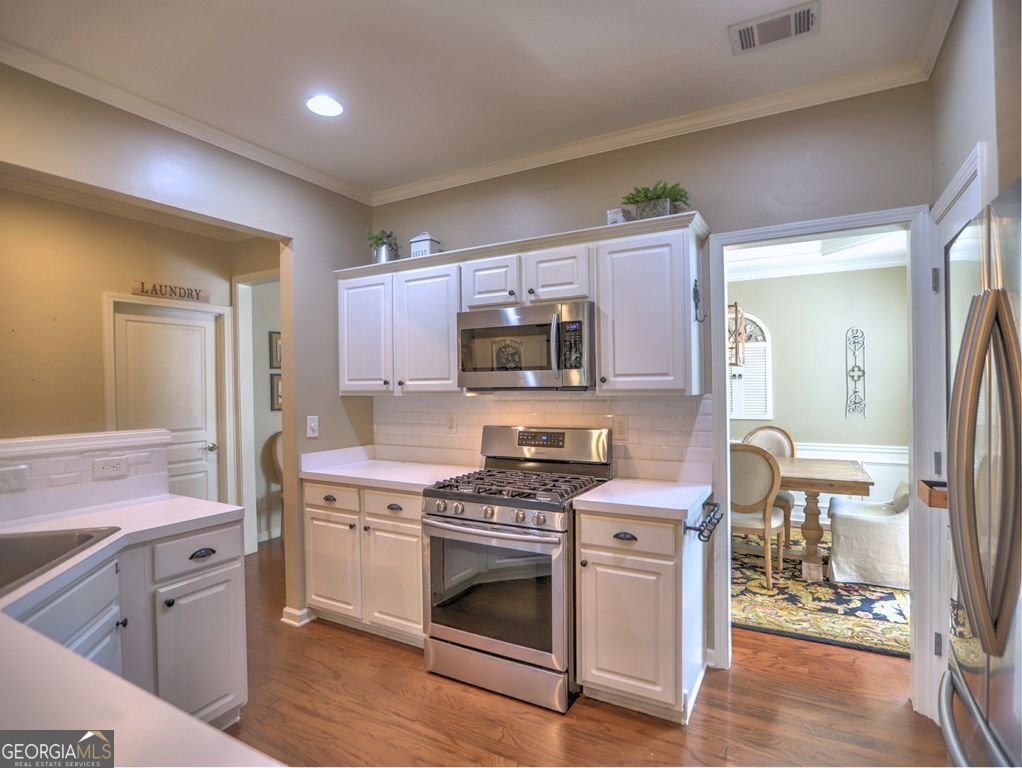 111 Churchcliff Drive Woodstock - 18