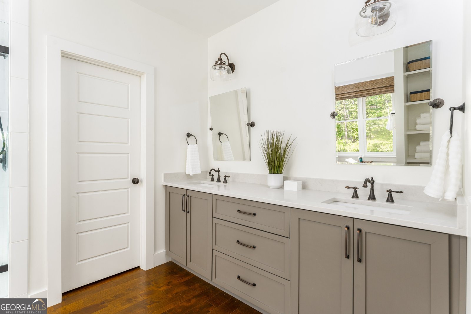 1630 Dogwood Drive Greensboro - 16